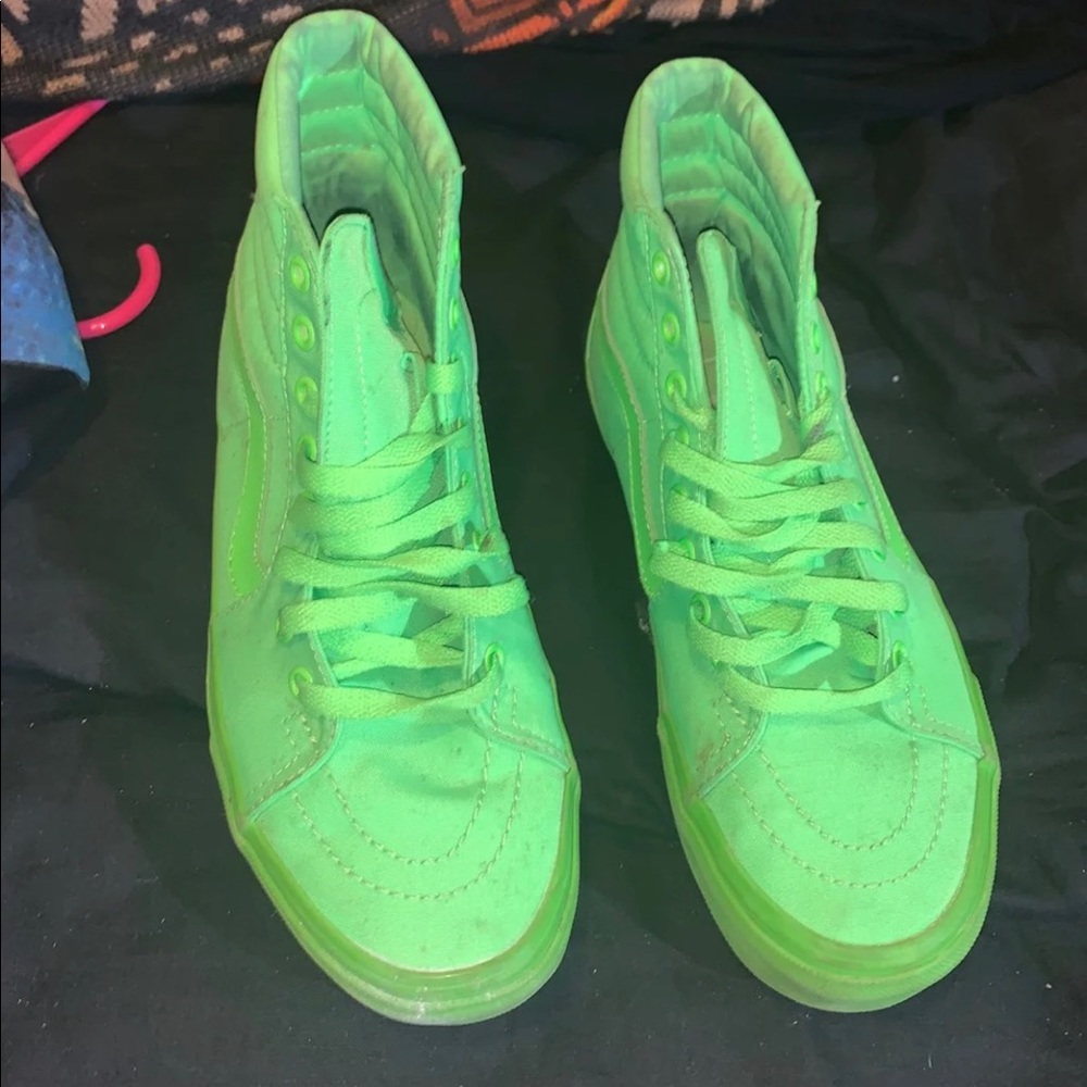 High top vans size 7.5 men’s women’s 9